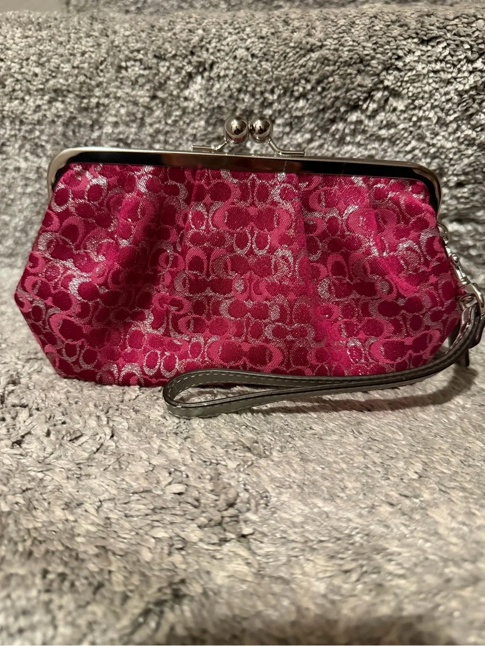 Vintage Coach Optic Mini Signature Lurex Framed Kisslock Clutch from the Y2K era